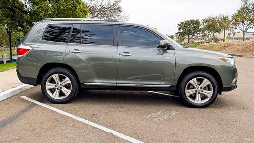 Cypress Pearl 2013 Toyota Highlander Limited