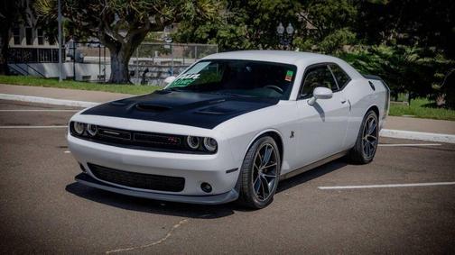 2015 Dodge Challenger R/T Scat Pack