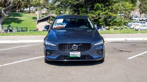 2025 Volvo S60 B5 Core