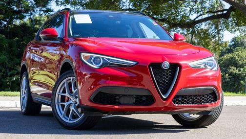 2019 Alfa Romeo Stelvio Base