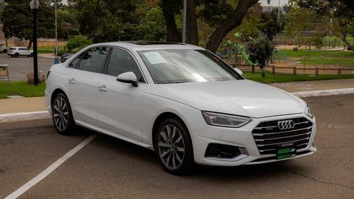 2022 Audi A4 40 Premium