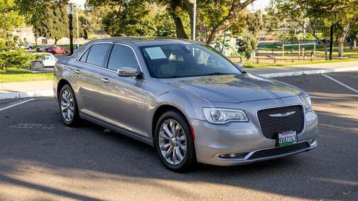 Billet Silver Metallic Clearcoat 2017 Chrysler 300C Base