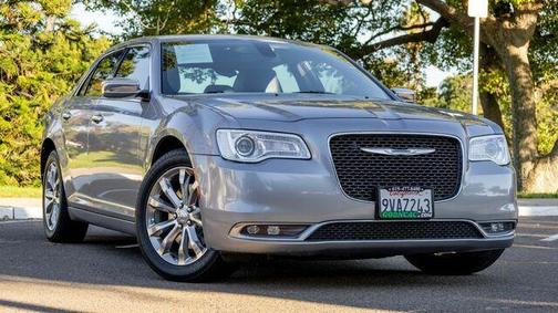 Billet Silver Metallic Clearcoat 2017 Chrysler 300C Base
