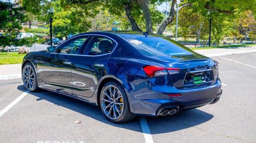 2022 Maserati Ghibli Modena