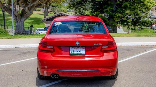 2015 BMW 228 i