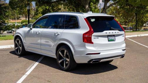2019 Volvo XC90 T6 R-Design