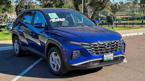 2022 Hyundai TUCSON SE
