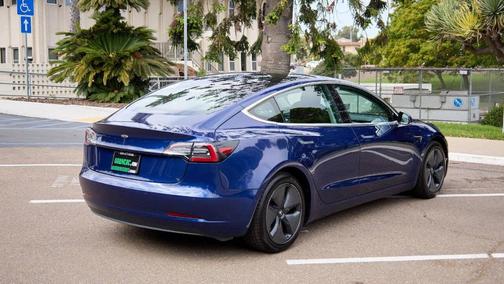 2019 Tesla Model 3 Standard Range Plus