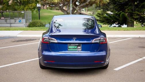 2019 Tesla Model 3 Standard Range Plus