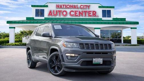 Granite Crystal Clearcoat Metallic 2018 Jeep Compass Altitude