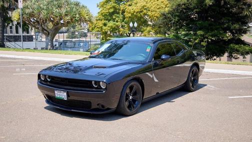 2015 Dodge Challenger SXT