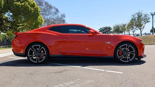 Crush 2018 Chevrolet Camaro 2SS