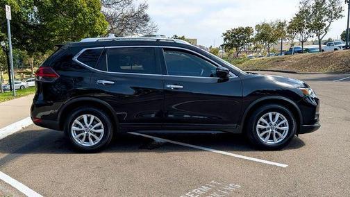 Magnetic Black Pearl 2019 Nissan Rogue SV