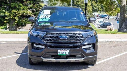 Agate Black Metallic 2022 Ford Explorer XLT