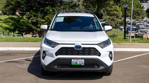 2021 Toyota RAV4 Hybrid XLE