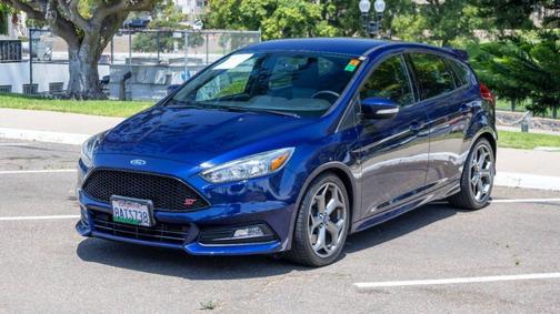 2017 Ford Focus ST Base