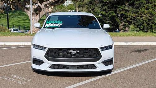 Oxford White 2025 Ford Mustang EcoBoost