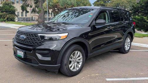 Agate Black Metallic 2021 Ford Explorer Base