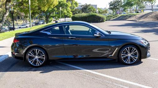 2019 INFINITI Q60 3.0t LUXE
