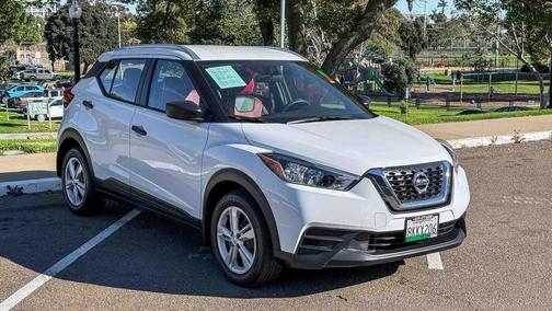 2019 Nissan Kicks S