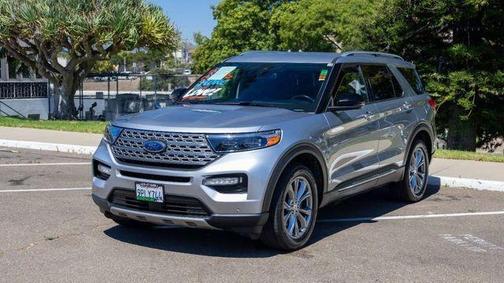 Silver Metallic 2021 Ford Explorer Limited