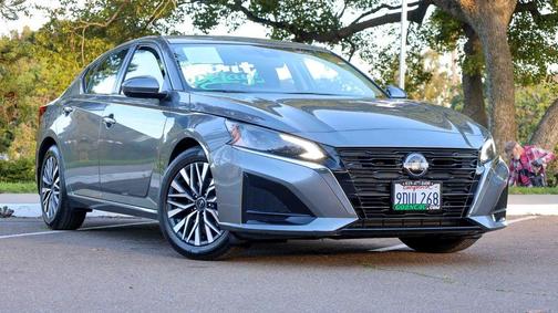 2023 Nissan Altima 2.5 SV