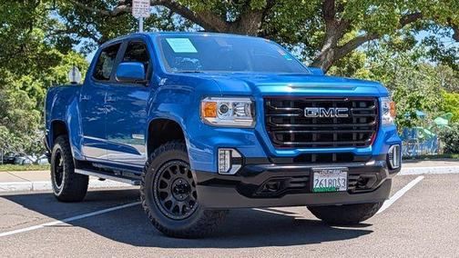 Dynamic Blue Metallic 2022 GMC Canyon Elevation