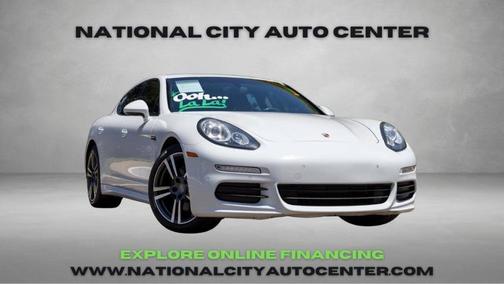 2014 Porsche Panamera 4