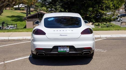 2014 Porsche Panamera 4