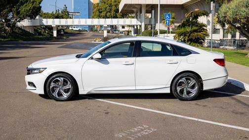 2018 Honda Accord EX