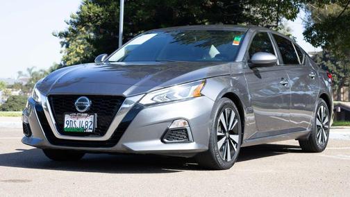 2021 Nissan Altima 2.5 SV