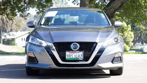 2021 Nissan Altima 2.5 SV