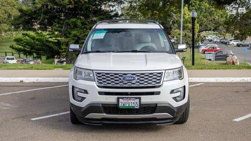 Oxford White 2016 Ford Explorer Platinum