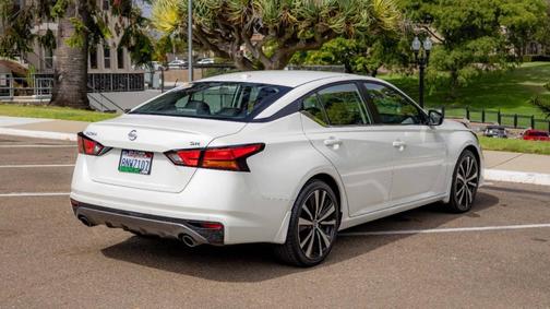 2020 Nissan Altima 2.5 SR