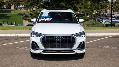 Ibis White 2022 Audi Q3 45 S line Premium