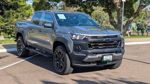 Sterling Gray Metallic 2025 Chevrolet Colorado Trail Boss