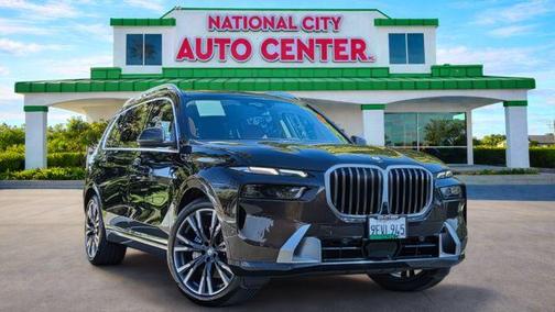 Black Sapphire Metallic 2023 BMW X7 xDrive40i