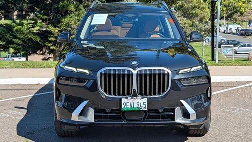 Black Sapphire Metallic 2023 BMW X7 xDrive40i