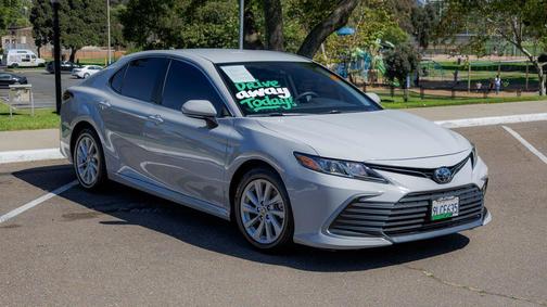 2023 Toyota Camry LE