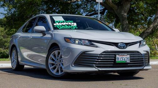 2023 Toyota Camry LE