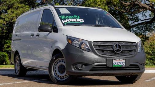 2019 Mercedes-Benz Metris Base