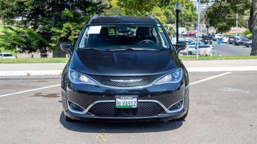2019 Chrysler Pacifica Touring-L