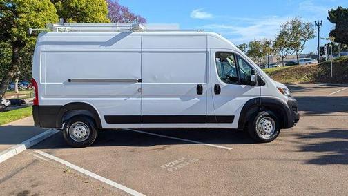 Bright White Clearcoat 2023 RAM ProMaster 2500 High Roof