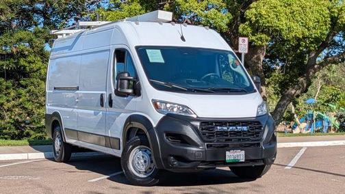 Bright White Clearcoat 2023 RAM ProMaster 2500 High Roof