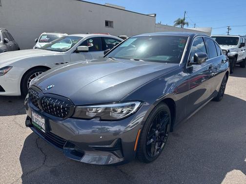2020 BMW 330 i