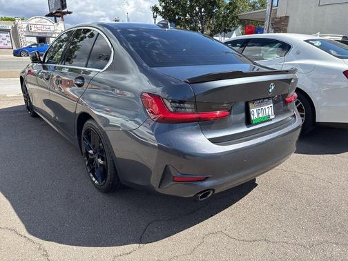 2020 BMW 330 i