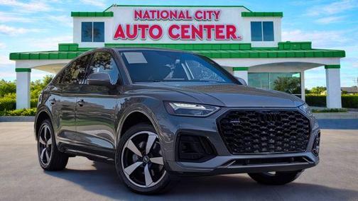 Daytona Gray Pearl Effect 2023 Audi Q5 45 S line Premium Plus