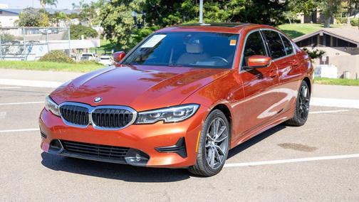 2019 BMW 330 i