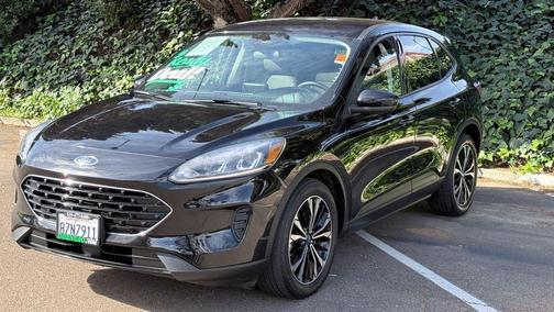 2021 Ford Escape SE