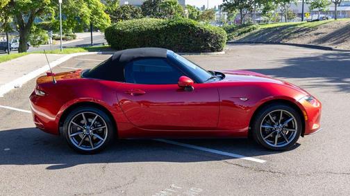 2016 Mazda MX-5 Miata Grand Touring
